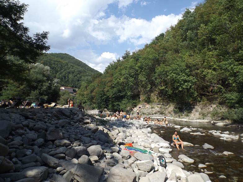  Image name: Image10.jpg 
 width: 783 pixel 
 height: 587 pixel 
 Size: 123218 bytes 
 Click to enlarge 